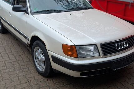 Audi 100 423.754 km 2.000 &euro; Springe 31832