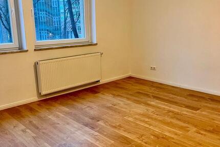 Wohnung Hannover Nord - 1 Zimmer, 30 m&sup2;, 475&euro; | Angebot:25869794