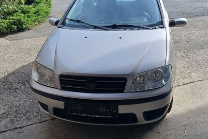 Fiat Punto 160.521 km 790 &euro; Lehrte 31275