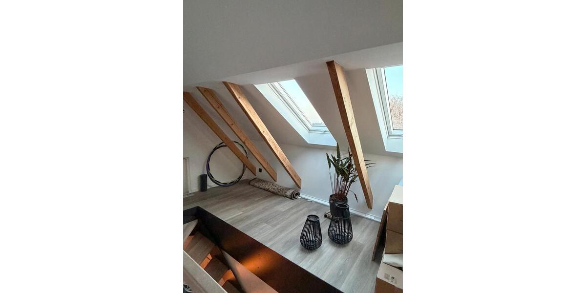 Maisonettenwohnung Langenhagen Engelbostel - 4 Zimmer, 135 m&sup2;, 1.990&euro; | Angebot:25861478