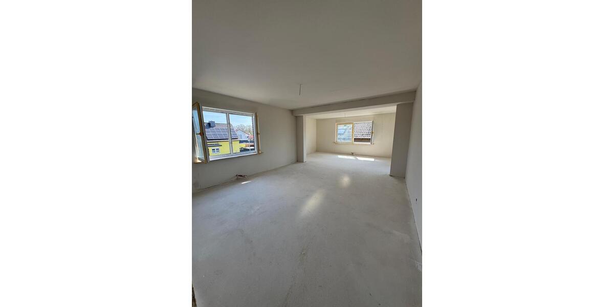 Etagenwohnung Lehrte - 4 Zimmer, 110 m&sup2;, 1.300&euro; | Angebot:26167845