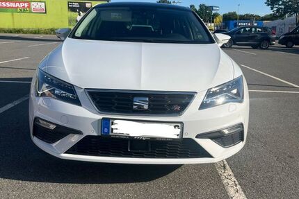 Seat Leon 140.800 km 11.999 &euro; Hildesheim 31139