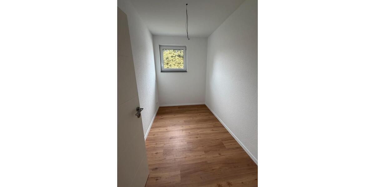 Etagenwohnung Hannover Misburg-Anderten - 2.5 Zimmer, 72 m&sup2;, 1.200&euro; | Angebot:27590462