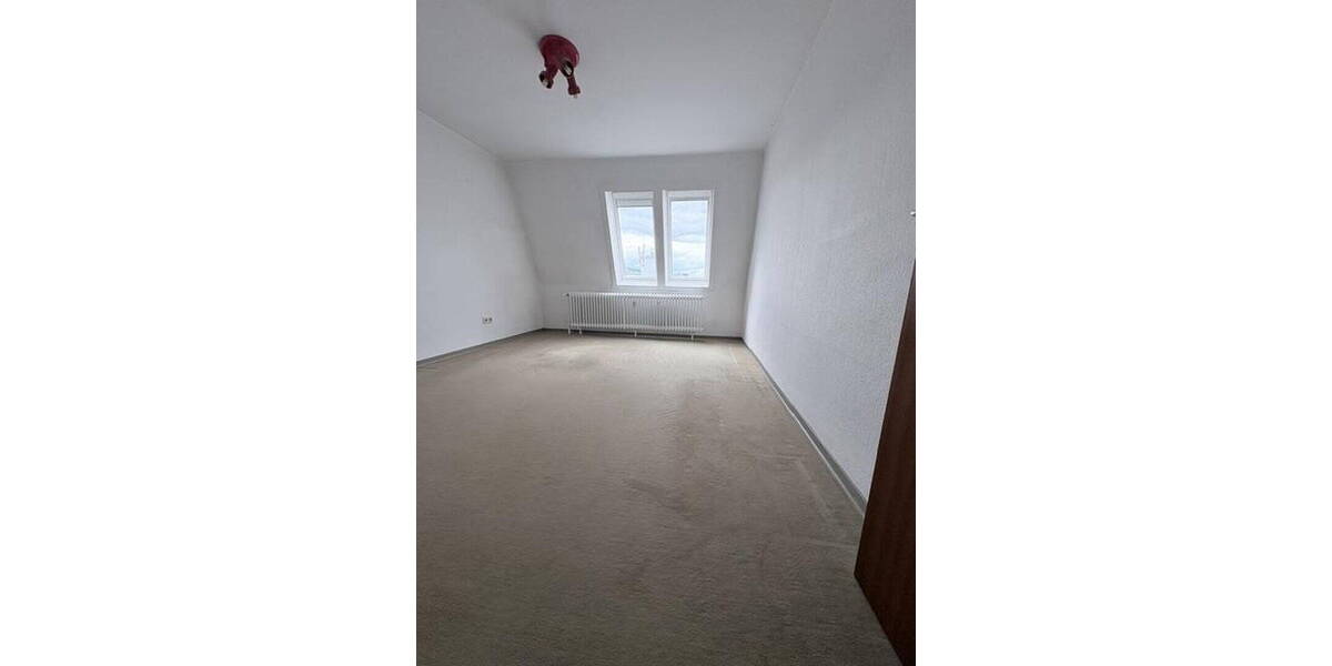 Etagenwohnung Barsinghausen - 3 Zimmer, 90 m&sup2;, 990&euro; | Angebot:26741017