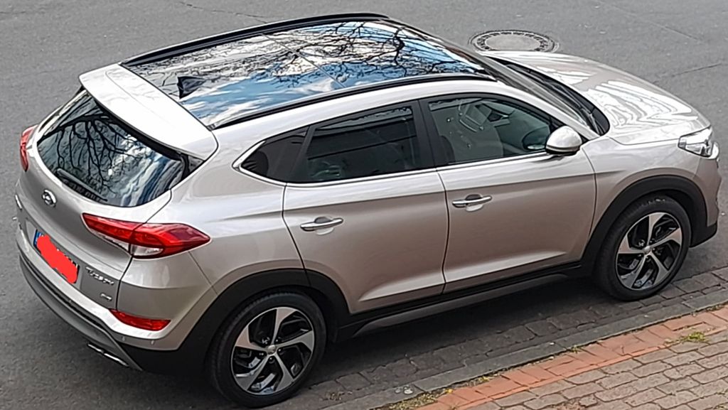 Hyundai TUCSON 94.000 km 17.200 &euro; Hannover 30419