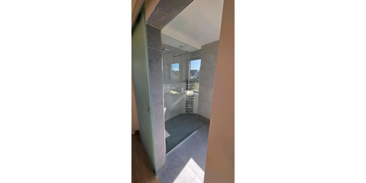 Etagenwohnung Hannover Bothfeld-Vahrenheide - 2 Zimmer, 90 m&sup2;, 2.600&euro; | Angebot:27604078