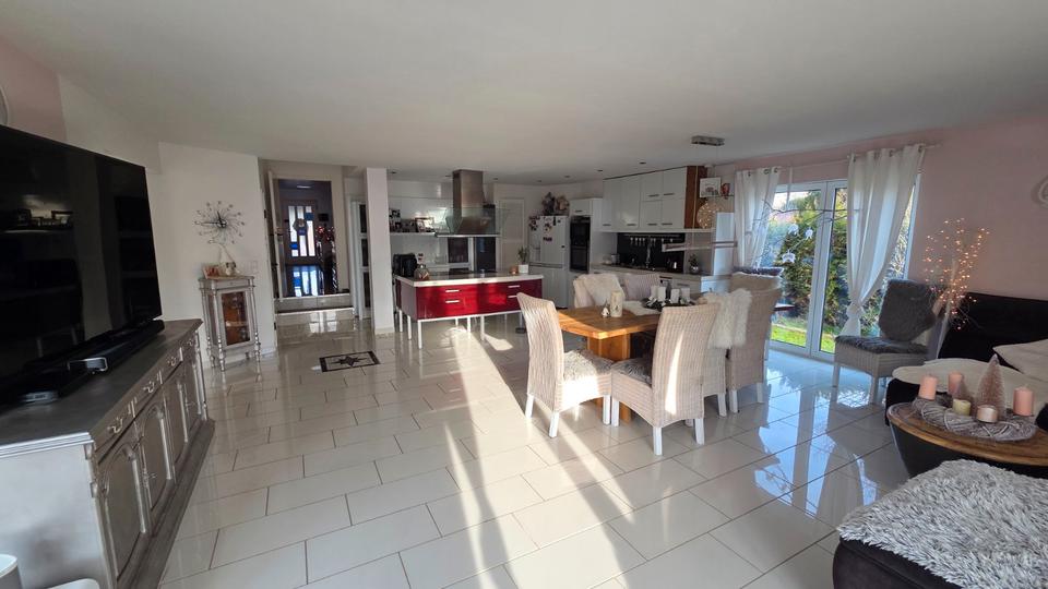 Bungalow Wedemark - 6.5 Zimmer, 167 m&sup2;, 590.000&euro; | Angebot:26459262