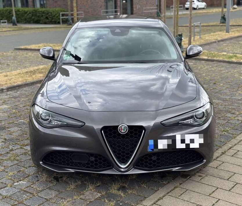 Giulia