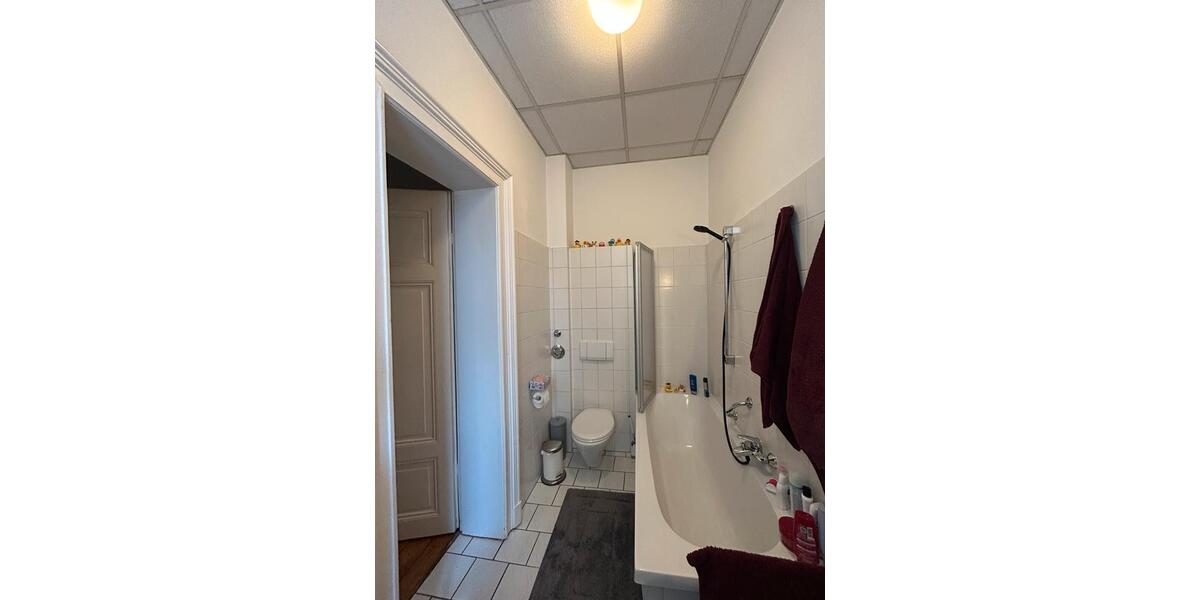 4 Zimmer Wohnung 1.4.26 135qm Hochparterre Altbau Balkon Uni nah 4 zimmer