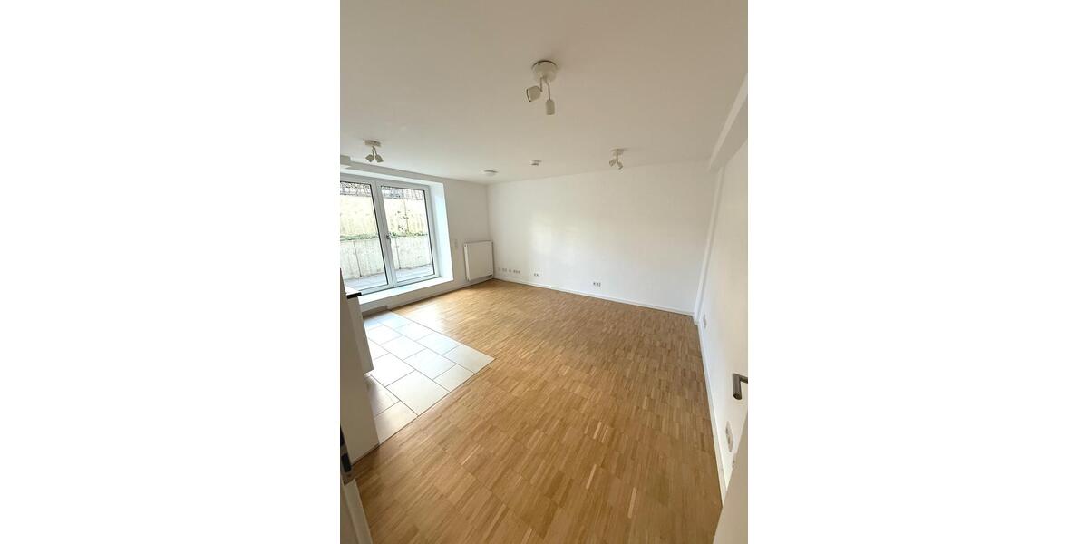 Erdgeschoßwohnung Hannover Vahrenwald-List - 1 Zimmer, 34 m&sup2;, 561&euro; | Angebot:24781648