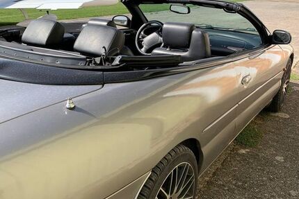 Chrysler Stratus 202.000 km 4.950 &euro; Hannover 30559