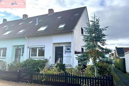 Haus zum Kaufen in Laatzen 364.000 € 140 m² 6 zimmer