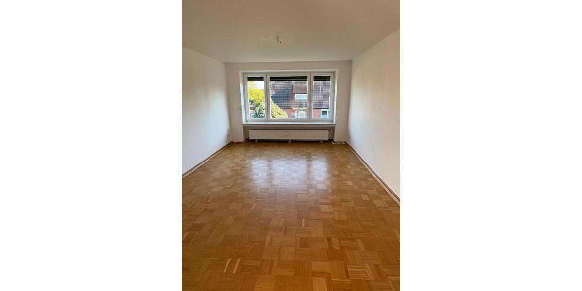 Dachgeschoßwohnung Lehrte - 3 Zimmer, 75 m&sup2;, 600&euro; | Angebot:26533833