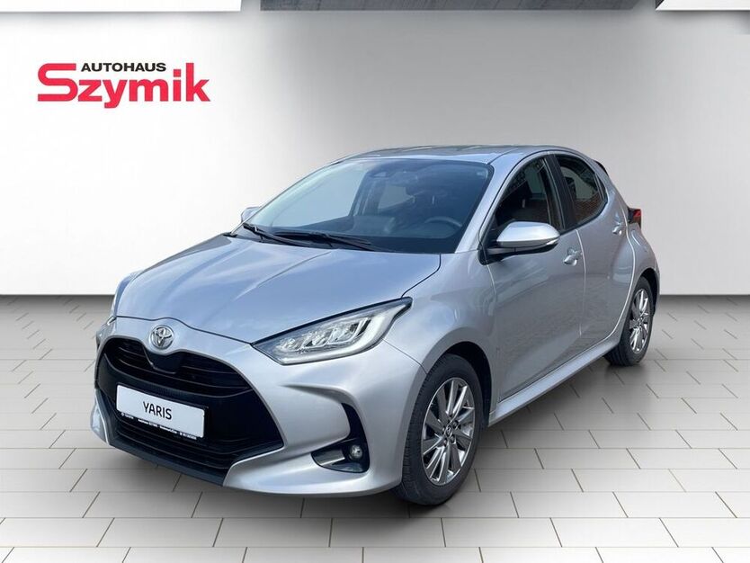 Yaris
