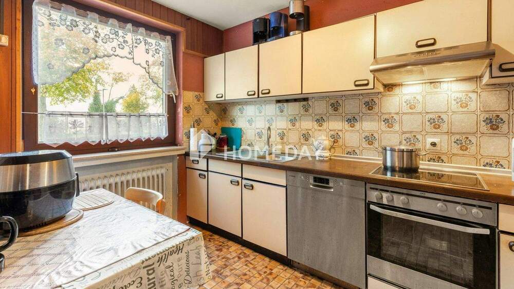 Großzügiges Reihenendhaus mit Südbalkon, Terrasse & Garage in ruhiger Lage 7 zimmer