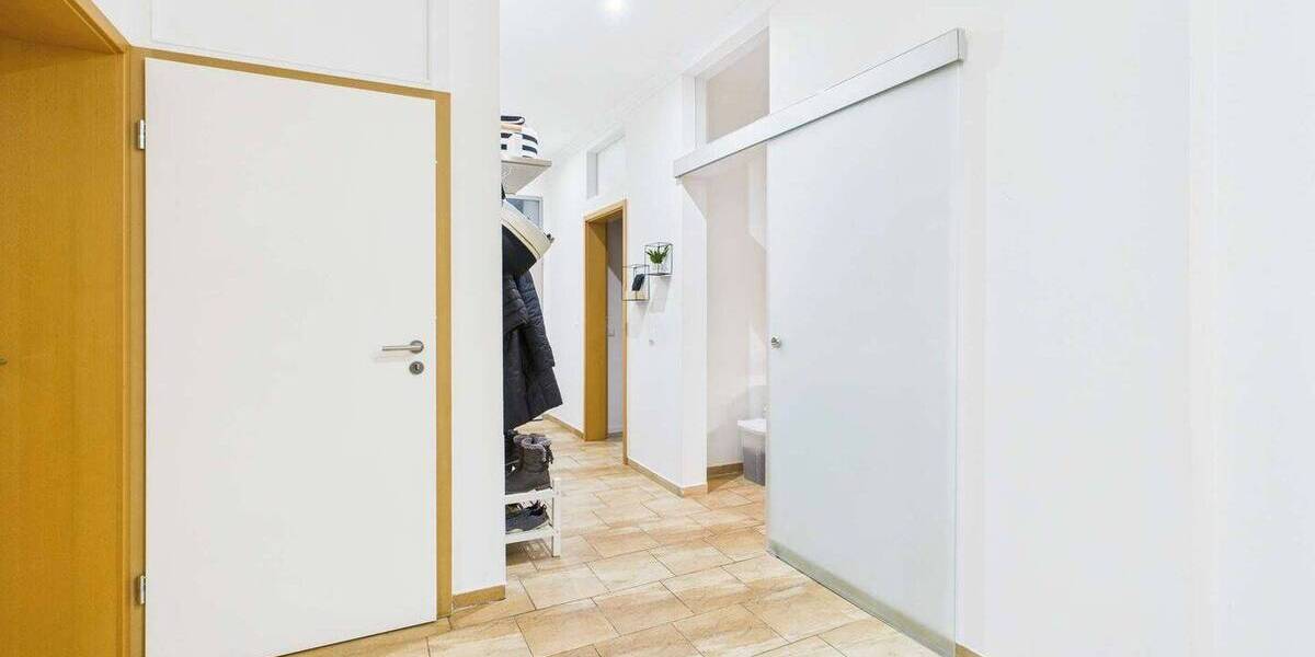 Mehrfamilienhaus, Wohnhaus Barsinghausen Hohenbostel - 7 Zimmer, 266 m&sup2;, 620.000&euro; | Angebot:26107153