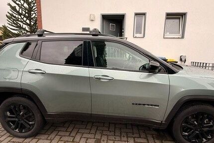 Jeep Compass 35.650 km 24.800 &euro; Wunstorf 31515