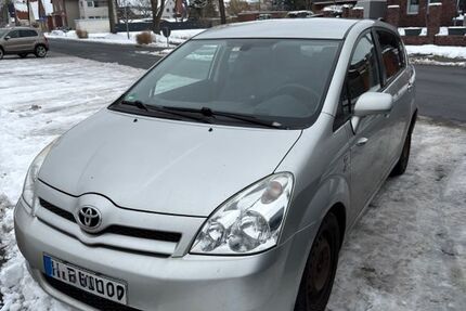 Toyota Corolla Verso 250.000 km 2.000 &euro; Neustadt 31535