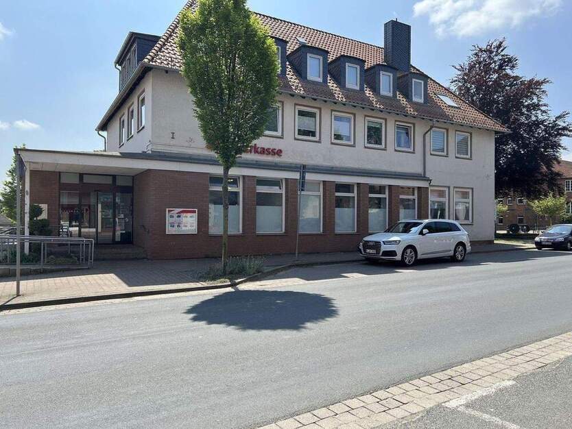 Sanierte großzügige 2-Zimmer-Wohnung inkl. Küche im Zentrum von Springe-Eldagsen 2 zimmer