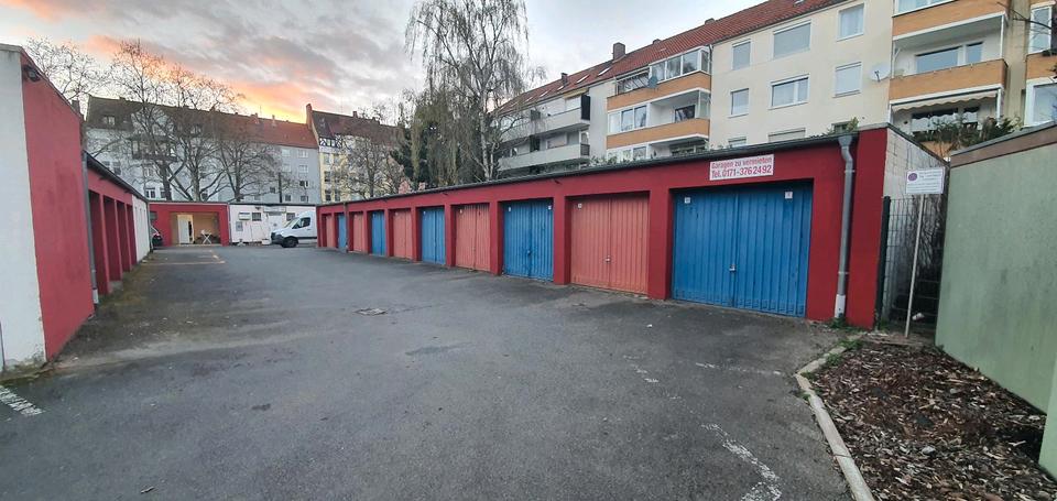Garagen / Stellplätze Laatzen - 100&euro; | Angebot:25981218