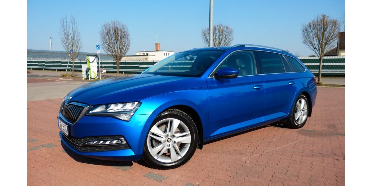 Skoda Superb 85.700 km 28.990 &euro; Hannover 30419