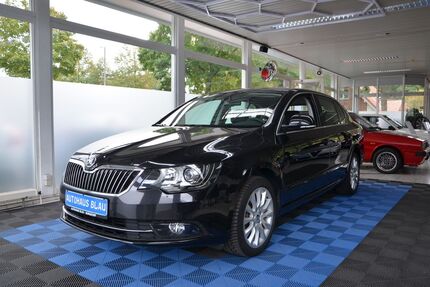 Skoda Superb 174.989 km 12.490 € Burgdorf 31303