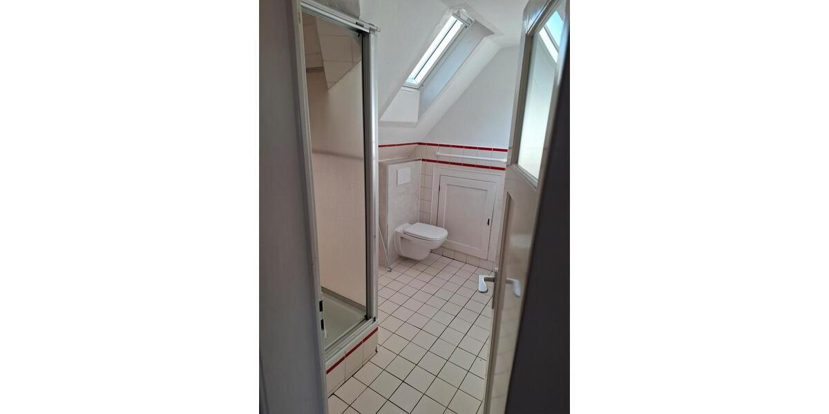 Dachgeschoßwohnung Hannover Döhren-Wülfel - 3 Zimmer, 77 m&sup2;, 249.000&euro; | Angebot:27273543