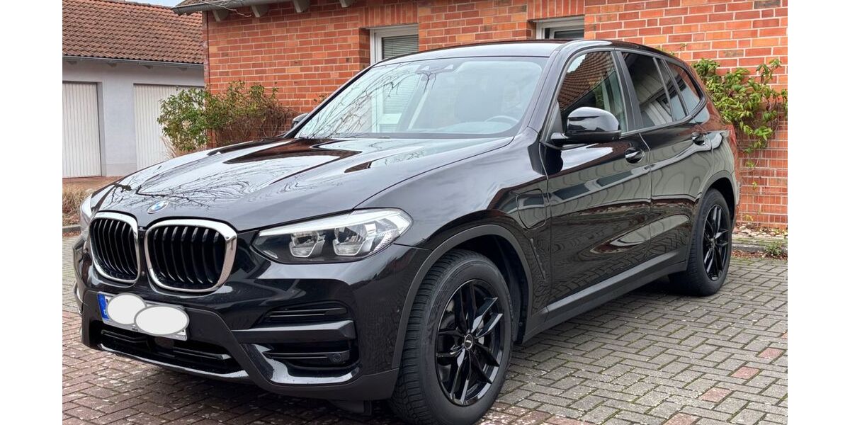 BMW X3 99.890 km 25.100 &euro; Hemmingen 30966