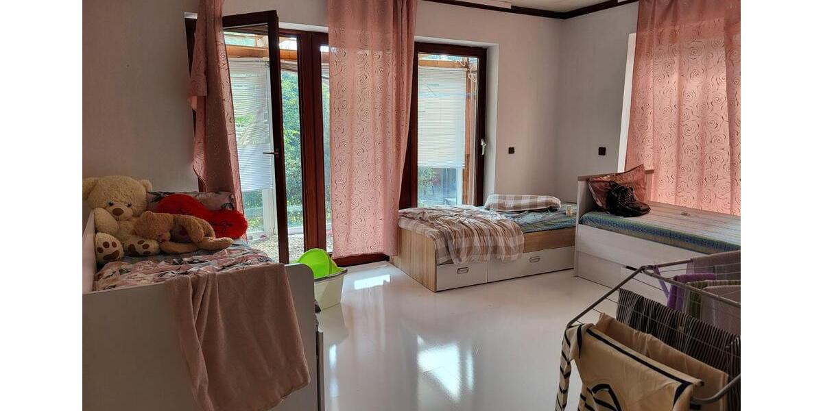 Bungalow Burgdorf - 8 Zimmer, 188 m&sup2;, 1.350&euro; | Angebot:26516986