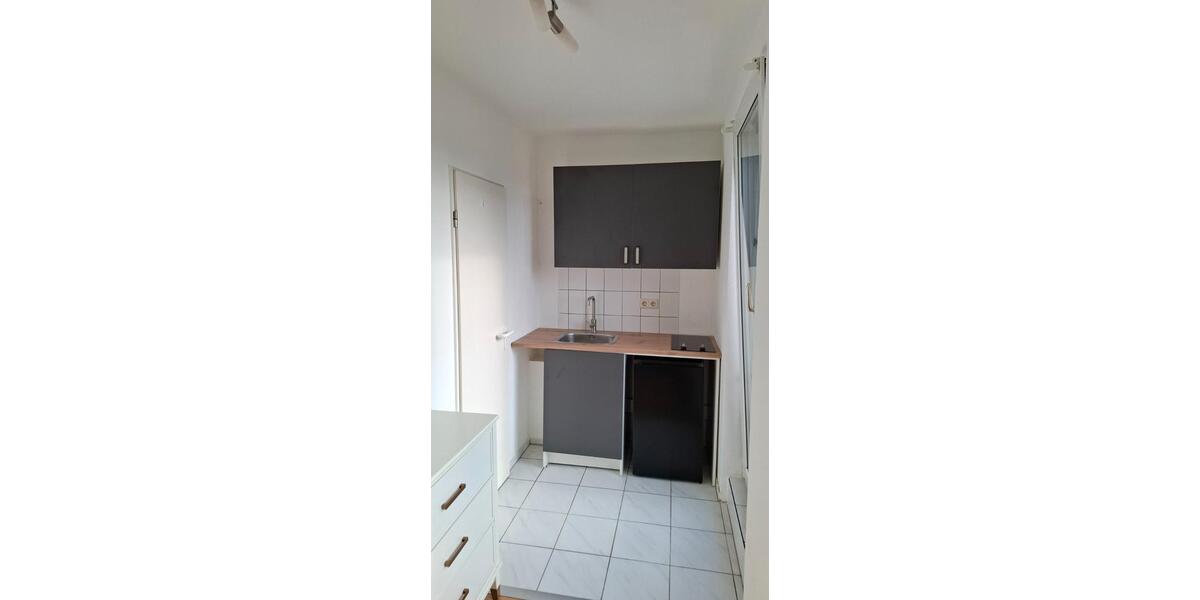 Etagenwohnung Hannover Herrenhausen-Stöcken - 1 Zimmer, 35 m&sup2;, 649&euro; | Angebot:26615474
