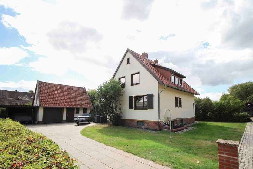 Haus zum Kaufen in Edemissen 225.000 € 127 m²