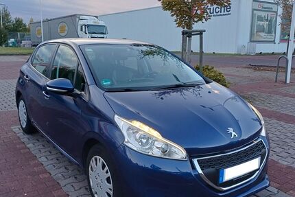 Peugeot 208 64.000 km 5.890 € Langenhagen 30855