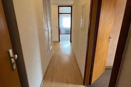 Wohnung zum Mieten in Uetze 680 € 90 m²