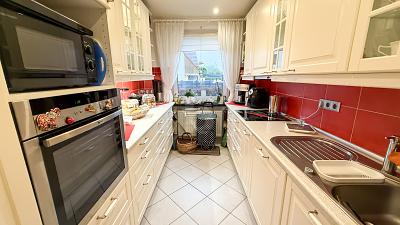 EBENERDIGES DOMIZIL MIT EINLIEGERBEREICH UND GARAGE 4 zimmer