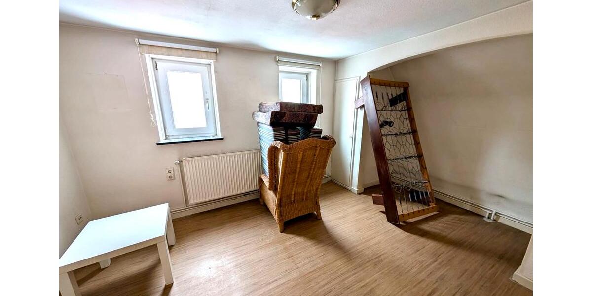 Reihenhaus Hildesheim - 5 Zimmer, 132 m&sup2;, 1.450&euro; | Angebot:25379054