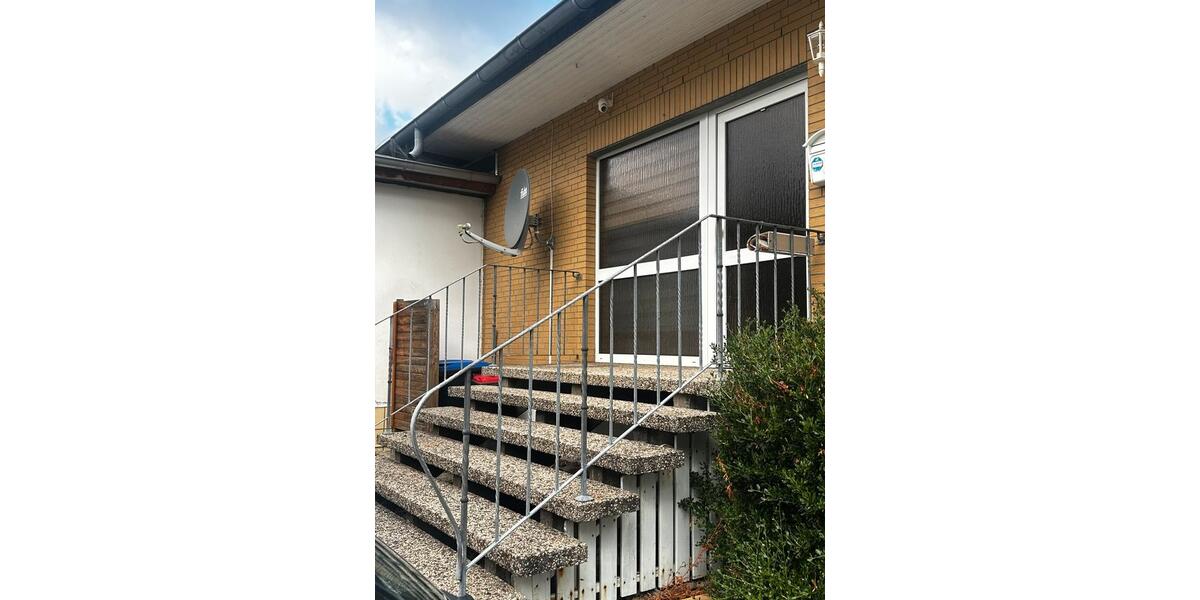 Einfamilienhaus Bad Münder am Deister - 3 Zimmer, 115 m&sup2;, 1.100&euro; | Angebot:27606956