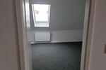 Dachgeschoßwohnung Lehrte - 3 Zimmer, 150 m&sup2;, 1.500&euro; | Angebot:26474575