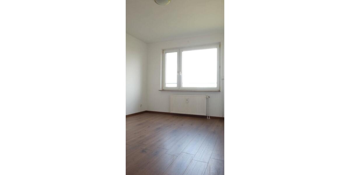 Dachgeschoßwohnung Hannover Bothfeld-Vahrenheide - 3 Zimmer, 71 m&sup2;, 700&euro; | Angebot:26253767