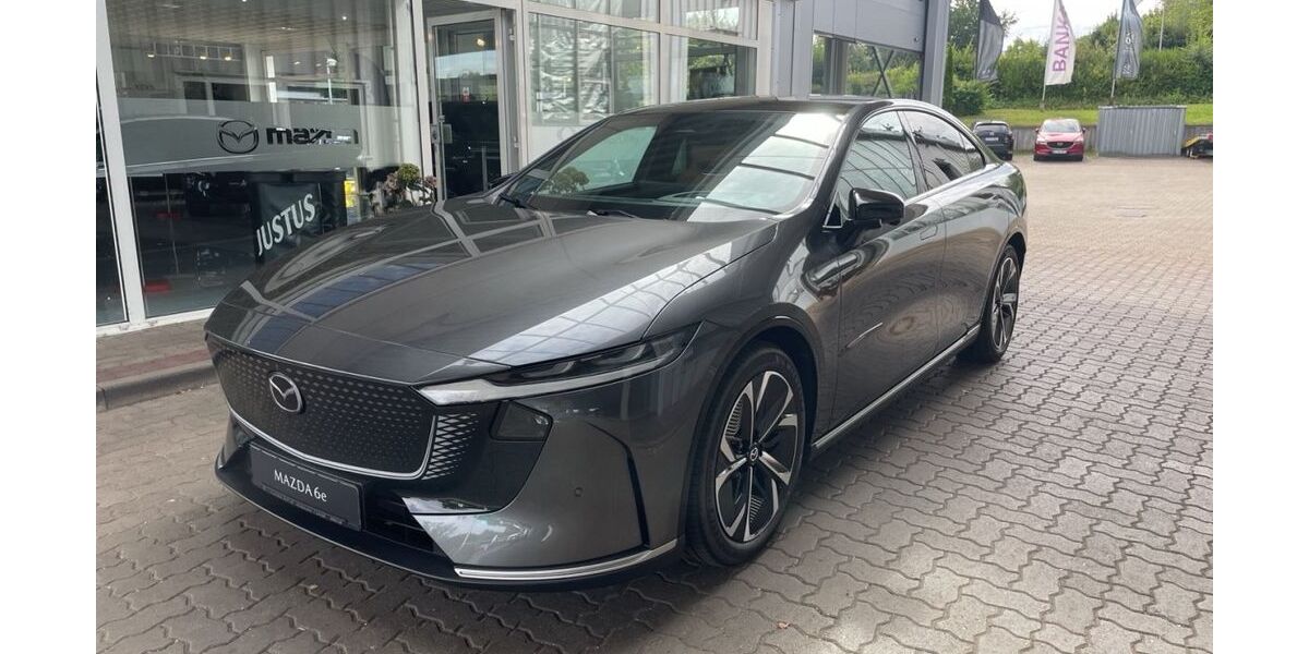 Mazda 6e 2.295 km 42.550 &euro; Hildesheim 31137
