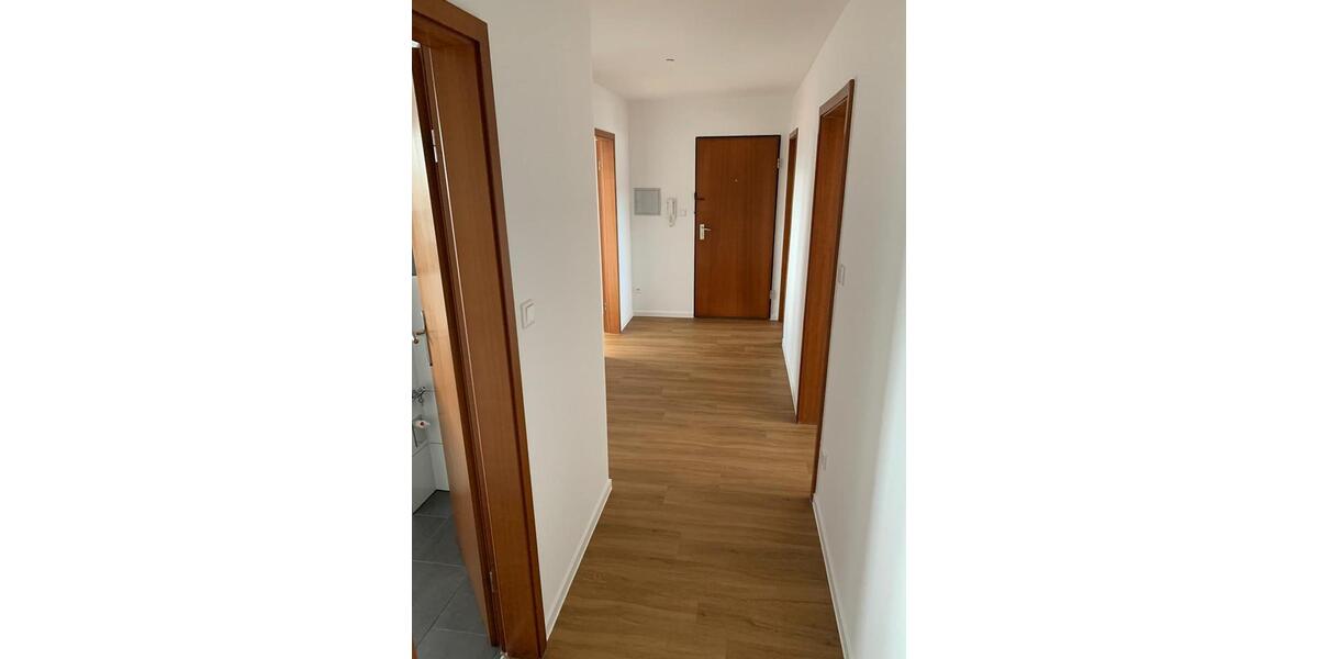 Etagenwohnung Hannover Döhren-Wülfel - 3.5 Zimmer, 119 m&sup2;, 1.285&euro; | Angebot:26455824