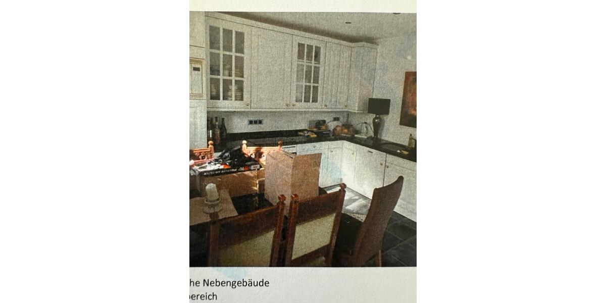 Villa Suthfeld - 11 Zimmer, 384 m&sup2;, 895.000&euro; | Angebot:26619956