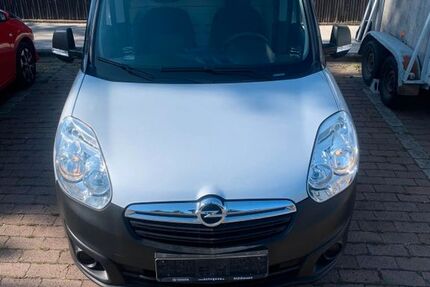 Opel Combo 146.200 km 6.300 € Hannover 30171
