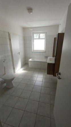 Etagenwohnung Langenhagen Engelbostel - 4 Zimmer, 120 m&sup2;, 1.190&euro; | Angebot:26365605