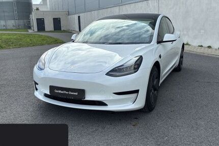 Tesla Model 3 15.409 km 26.900 € Hannover 30519