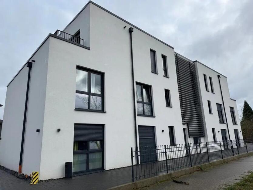 3,5 Zimmer Wohnung zur Miete Hannover Isernhagen 129 m 2