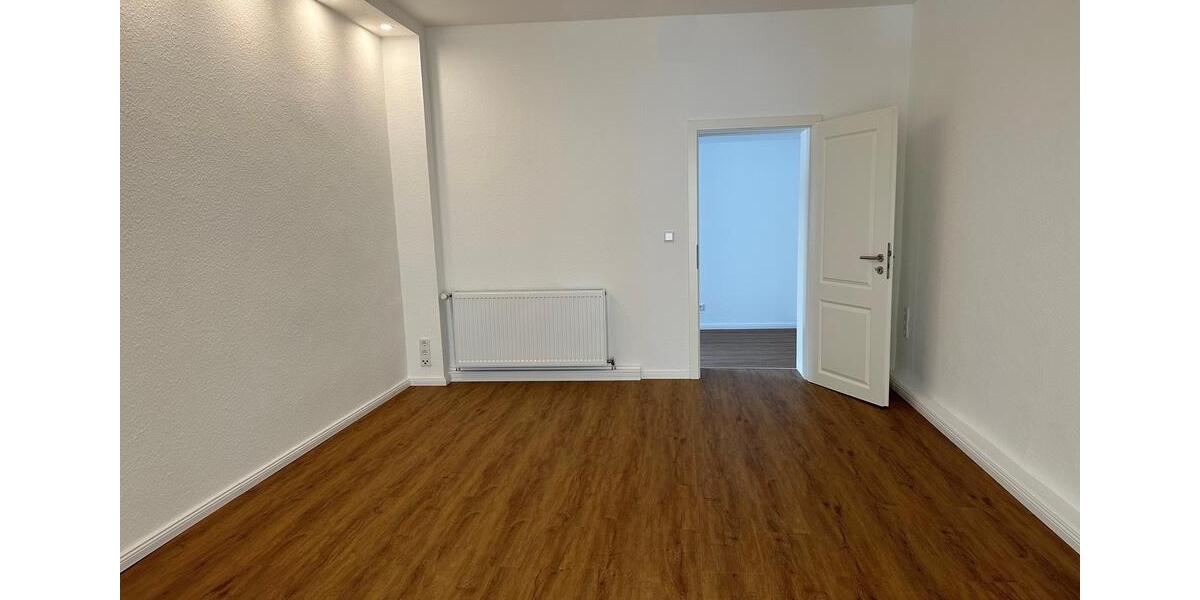 Etagenwohnung Hannover Linden-Limmer - 4 Zimmer, 100 m&sup2;, 1.350&euro; | Angebot:26382276
