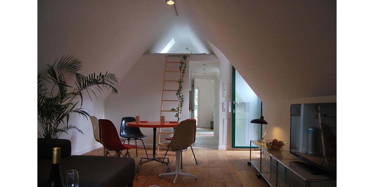 Dachgeschoßwohnung Hannover Bothfeld-Vahrenheide - 2 Zimmer, 42 m&sup2;, 1.080&euro; | Angebot:26224078