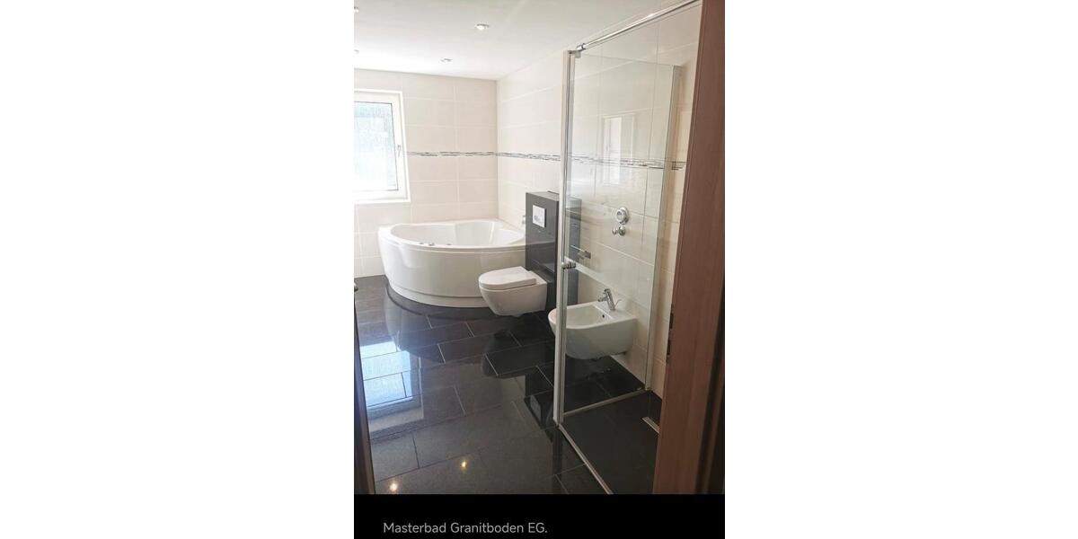 Mehrfamilienhaus, Wohnhaus Garbsen - 11 Zimmer, 350 m&sup2;, 930.000&euro; | Angebot:26957551