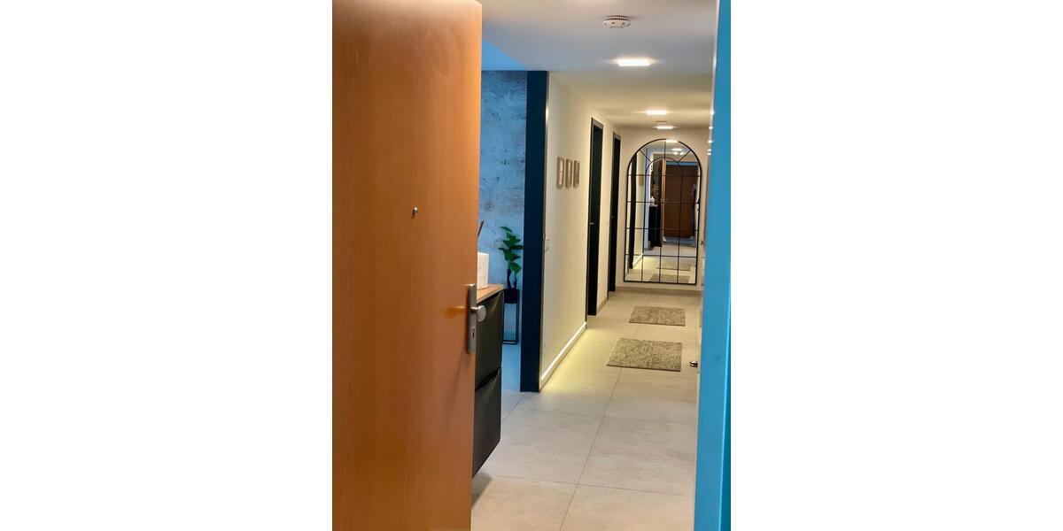 Exklusive Eigentumswohnung in Hanover- Bemerode 4 Zi. kernsaniert 4 zimmer