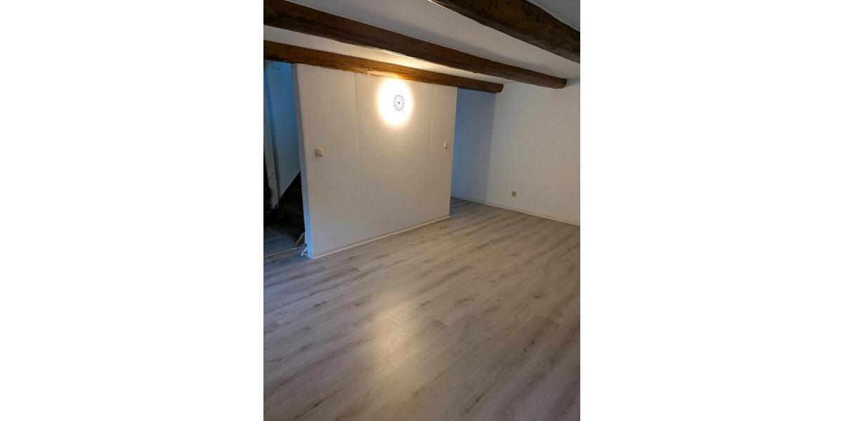 Maisonettenwohnung Springe - 3 Zimmer, 85 m&sup2;, 690&euro; | Angebot:25593186